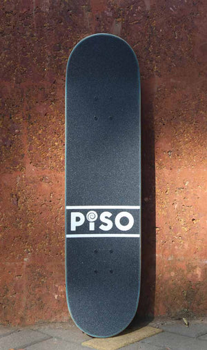 Live view of grip of Piso logo skateboard